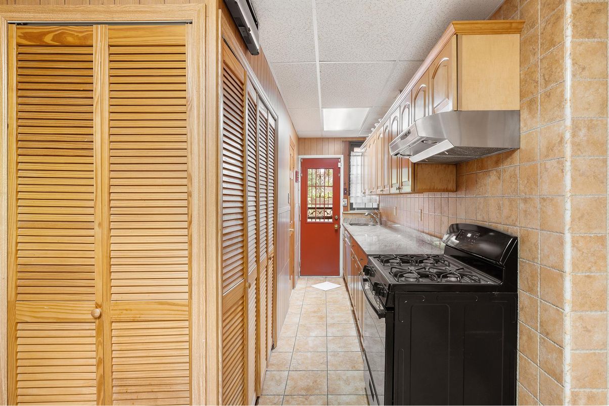 Interior, Kitchen, Stone Walls