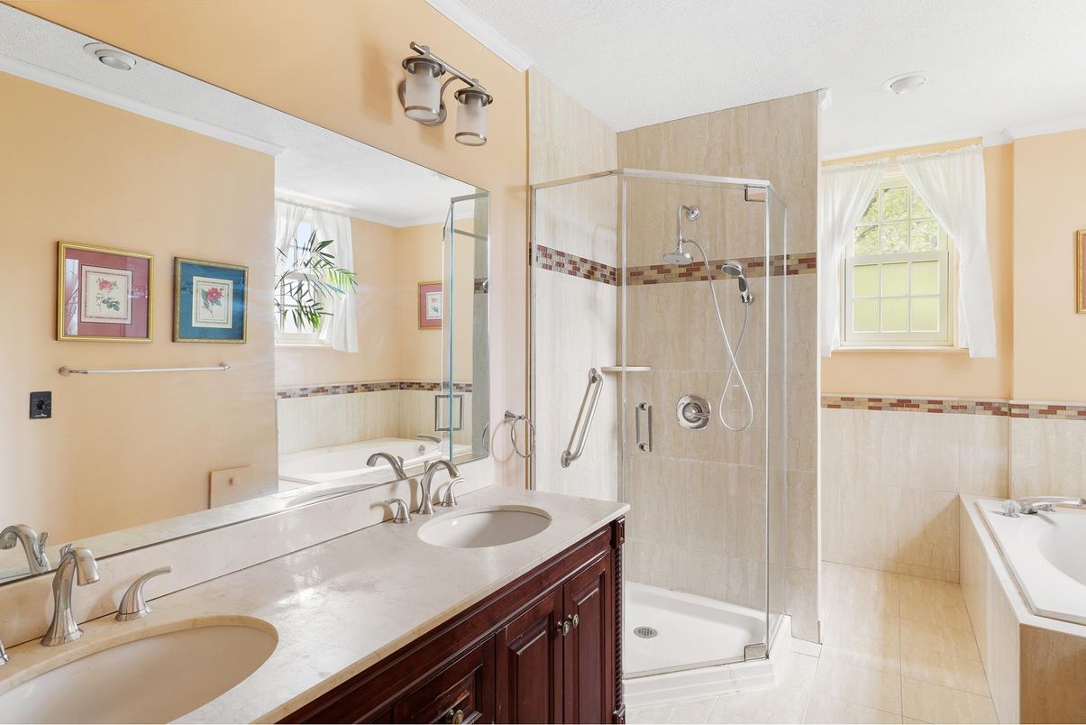 Bathroom, Dual Sink Vanities, Glass Shower, Interior