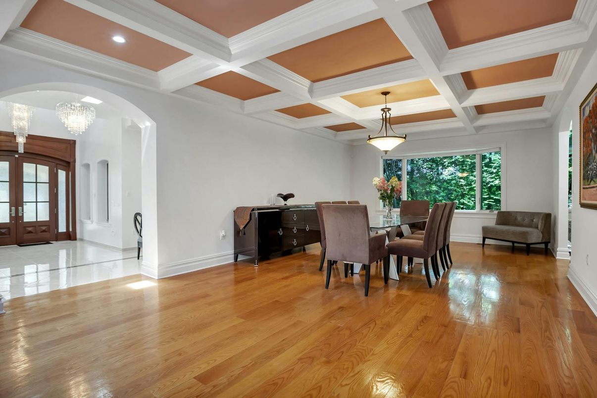 Chandelier, Dining room, Interior, Pendant Lights, Recessed Lighting, Wood Texture Flooring