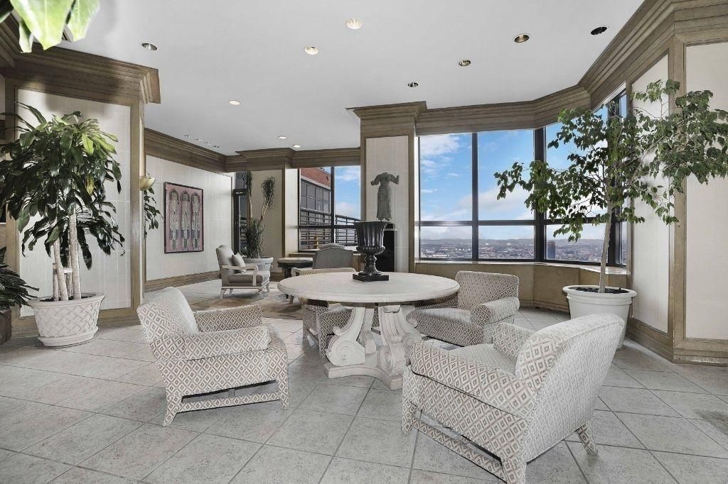 Interior, Living room, Recessed Lighting, Water