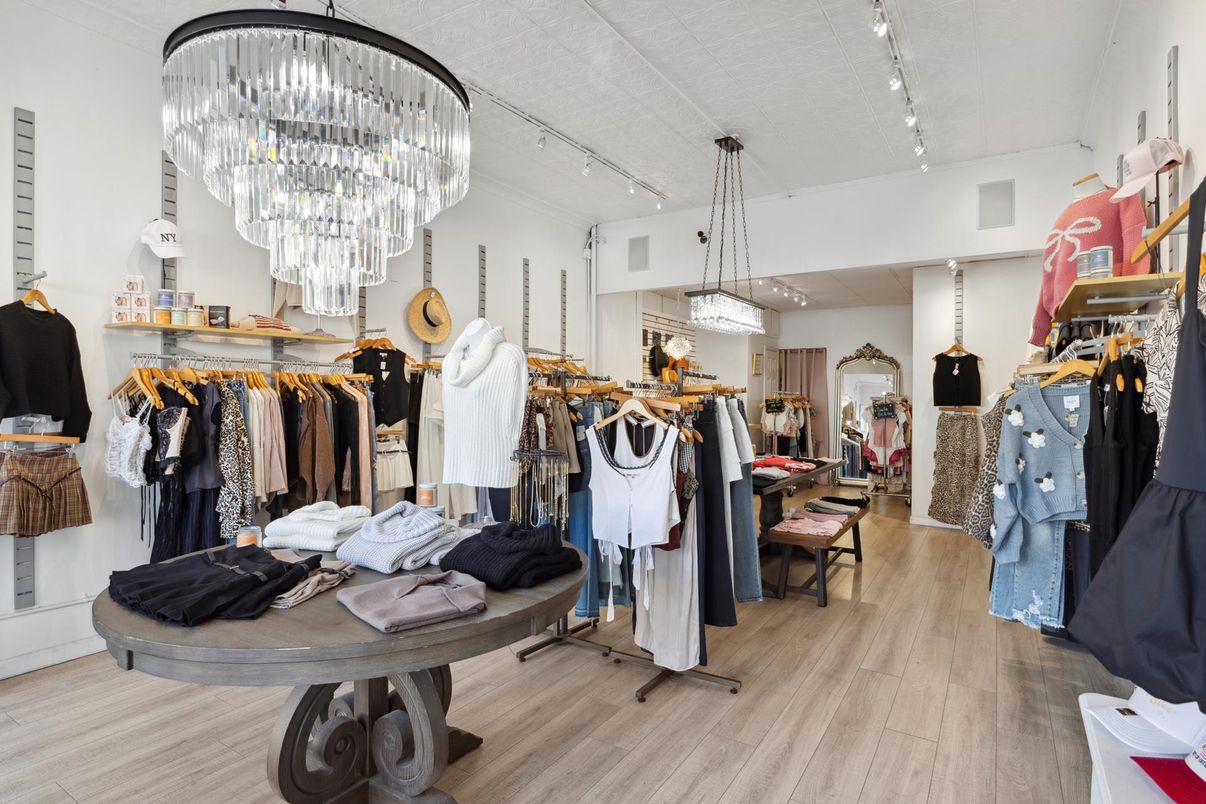 Chandelier, Interior, Pendant Lights, Walk-in Closets, Wood Texture Flooring