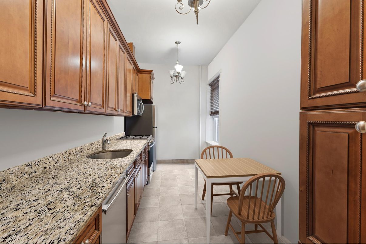 Chandelier, Interior, Kitchen
