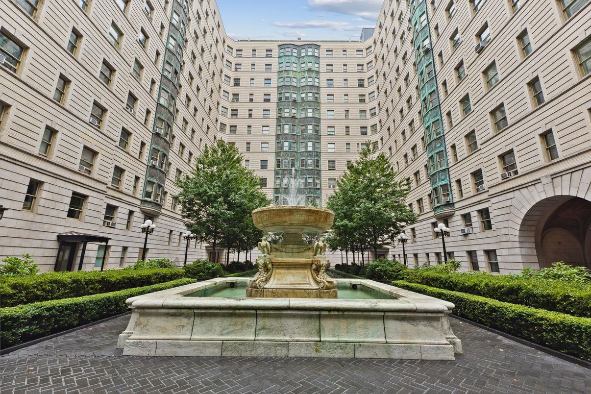 Exterior, Facade, Condo Building