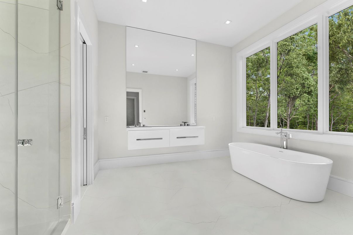 Bathroom, Dual Sink Vanities, Free Standing Baths, Interior, Marble, Recessed Lighting