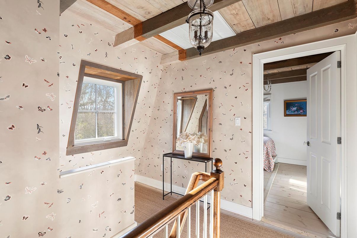 Interior, Wooden Beams