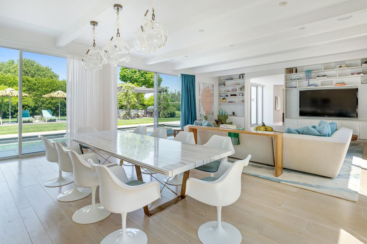 Dining room, Interior, Living room, Pendant Lights, Recessed Lighting, Wood Texture Flooring