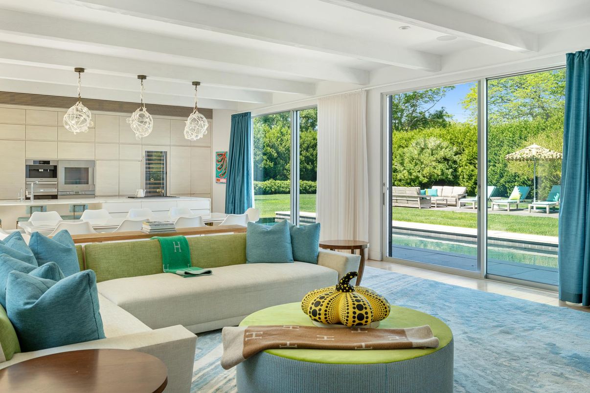 Interior, Kitchen, Living room, Pendant Lights, Stainless Steel Appliances
