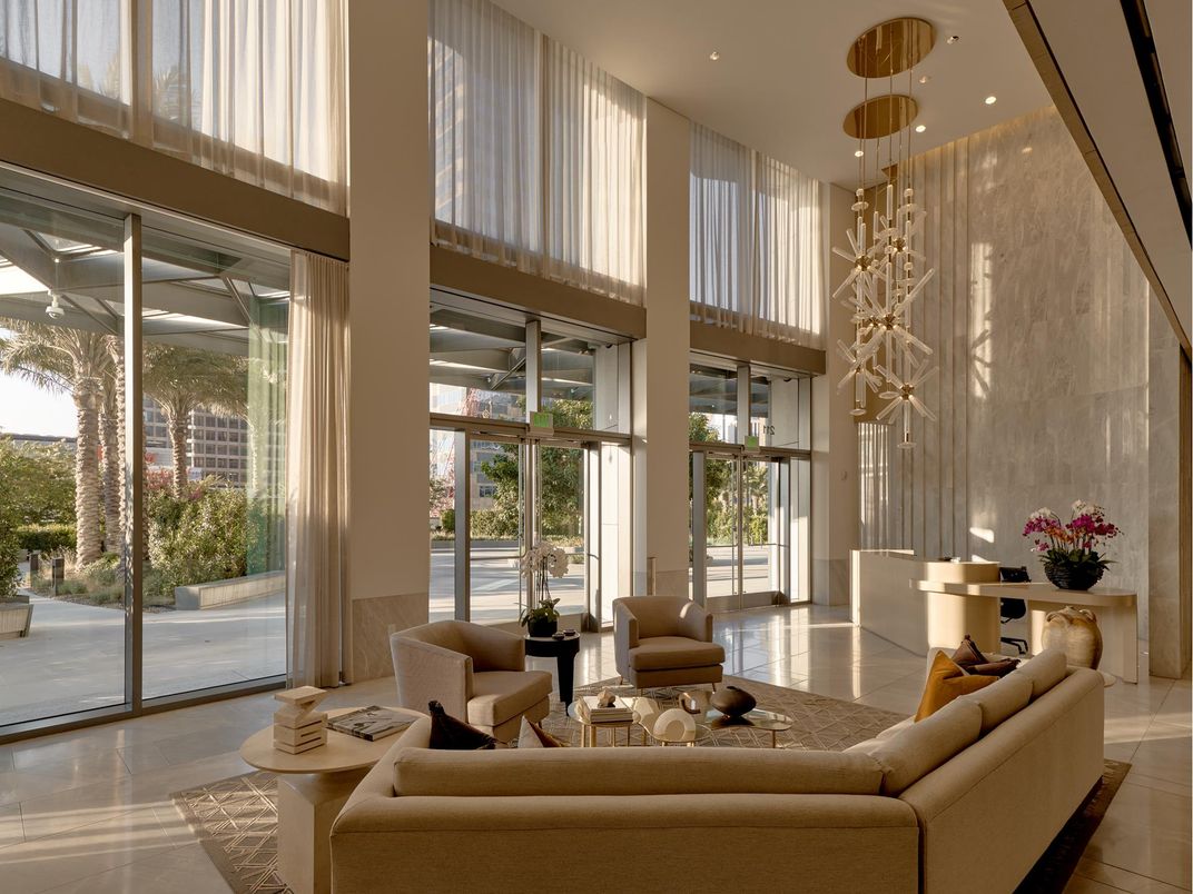 Interior, Living room, Pendant Lights, Recessed Lighting