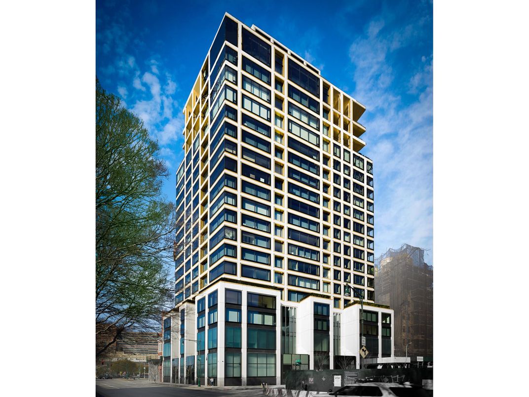 Exterior, Facade, Highrise