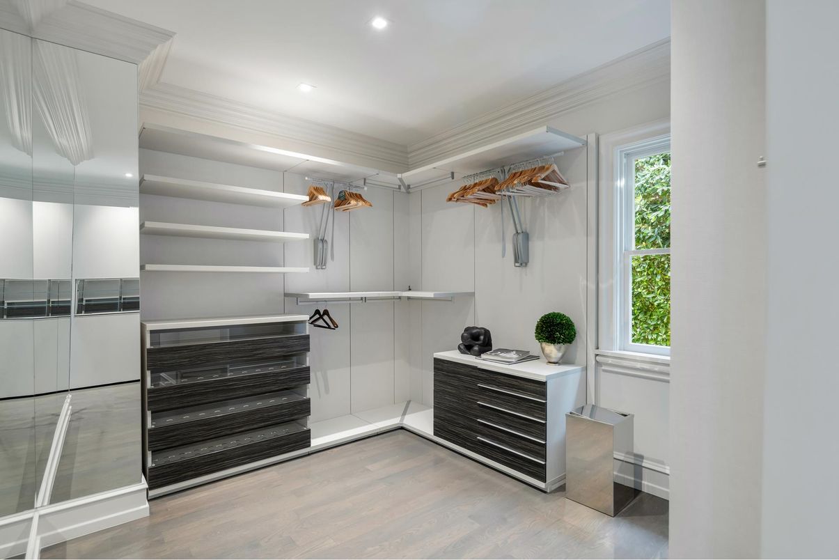 Interior, Recessed Lighting, Walk-in Closets, Wood Texture Flooring