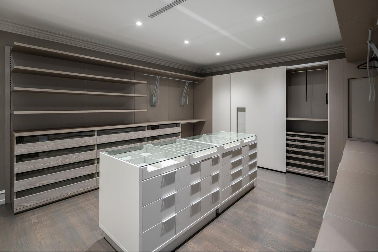 Interior, Recessed Lighting, Walk-in Closets, Wood Texture Flooring