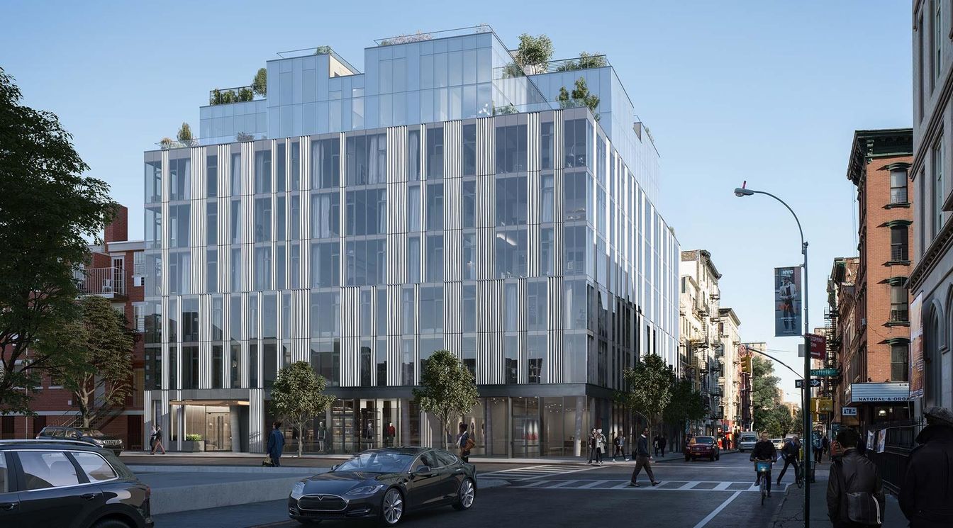 Exterior, Facade, Highrise