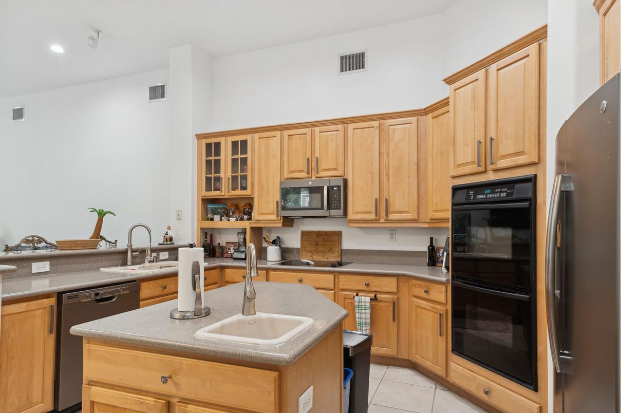 Interior, Kitchen, Recessed Lighting