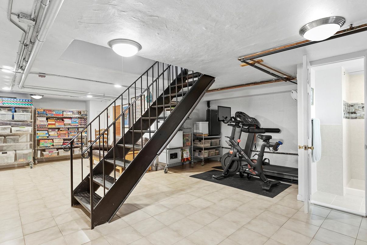 Fitness Equipment, Interior