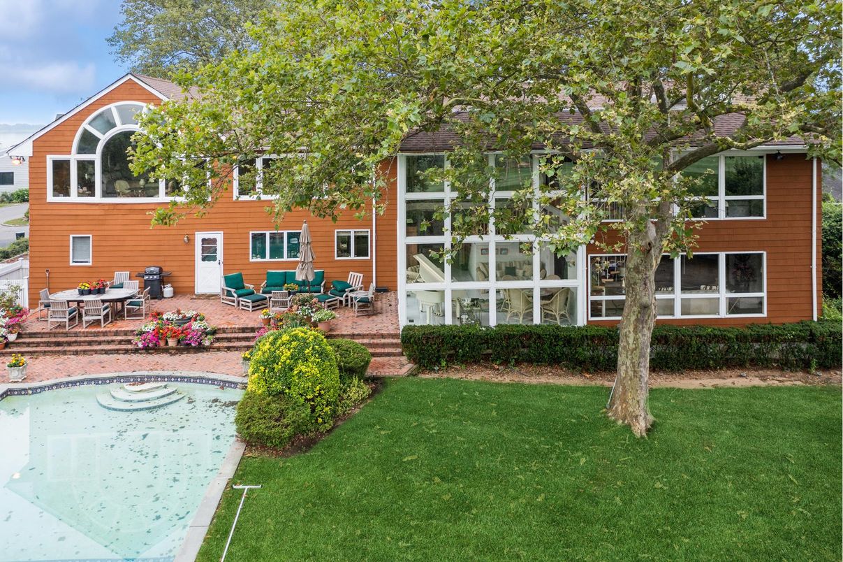 Backyard, Exterior, Pool