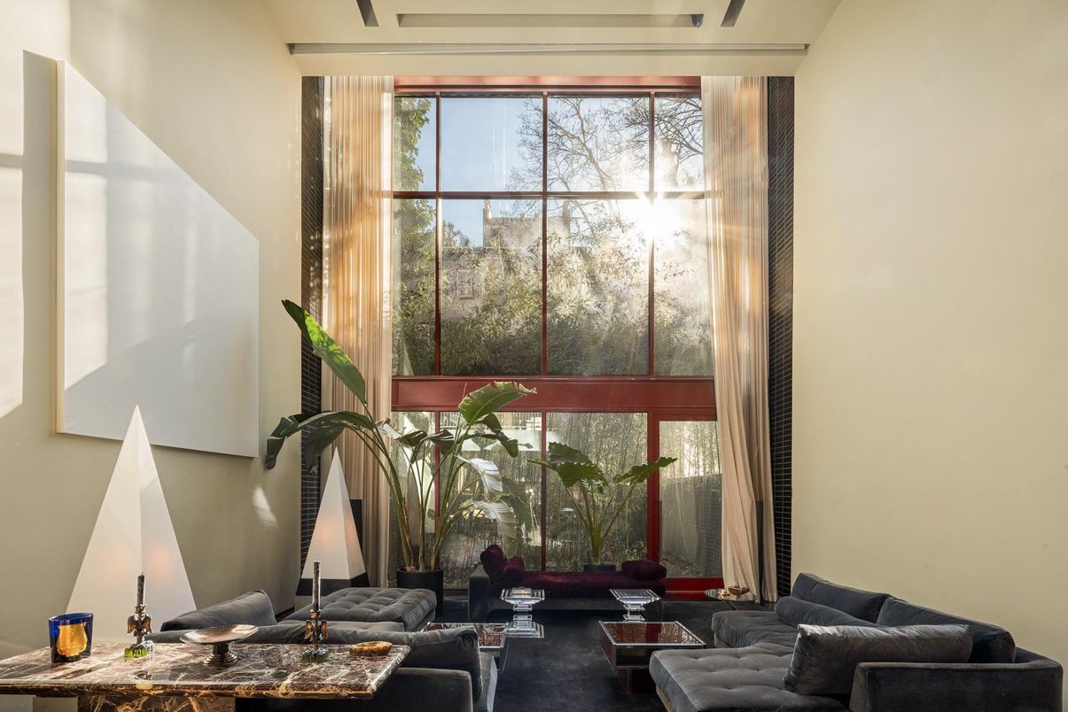 Interior, Living room