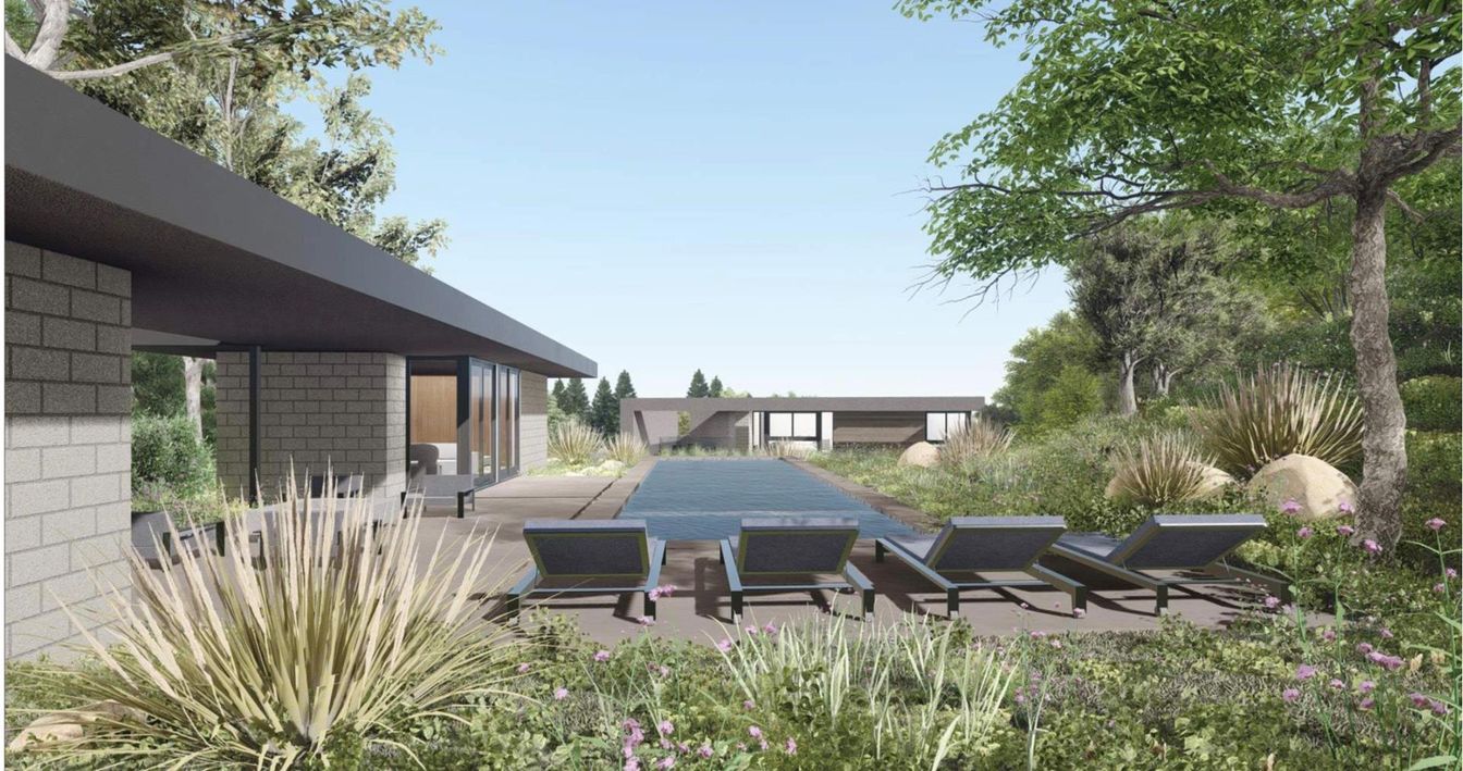 Backyard, Exterior