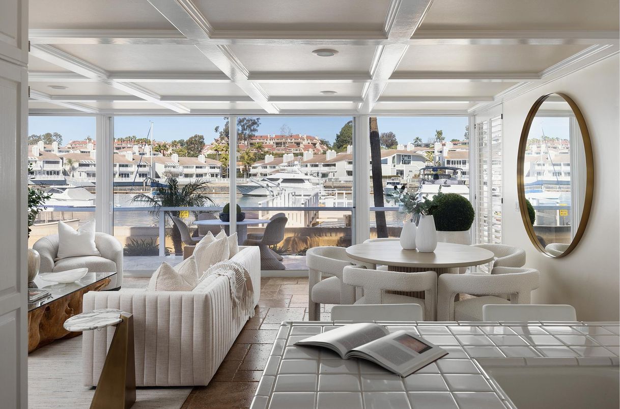 Interior, Living room, Sun Room, Water