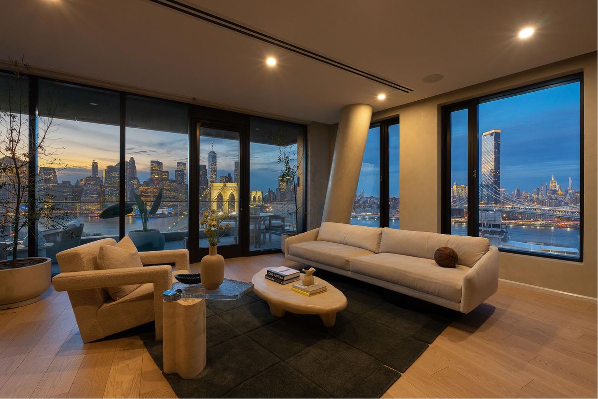 Interior, Living room, Recessed Lighting, Water, Wood Texture Flooring