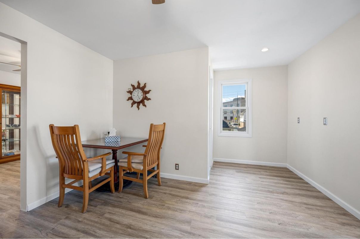 Dining room, Interior, Recessed Lighting, Wood Texture Flooring