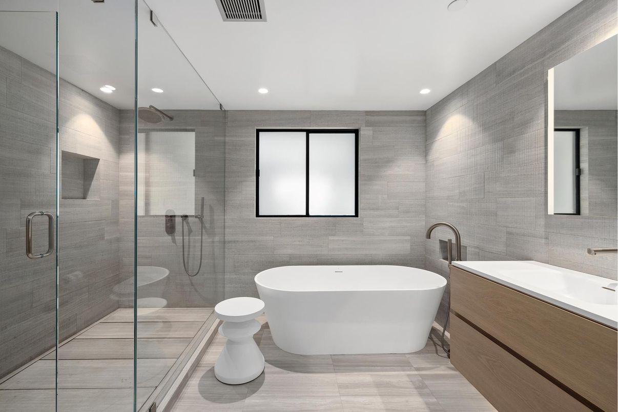 Bathroom, Free Standing Baths, Glass Shower, Interior, Recessed Lighting