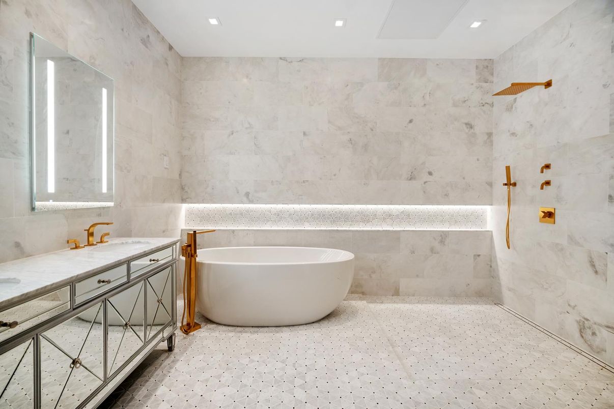 Bathroom, Free Standing Baths, Interior, Marble Walls, Recessed Lighting