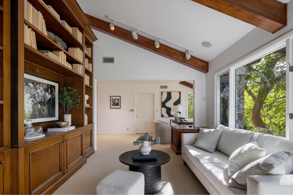 Interior, Living room, Wooden Beams