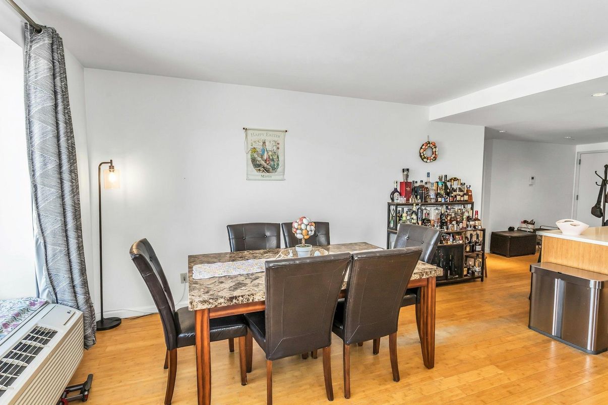 Dining room, Interior, Recessed Lighting, Wood Texture Flooring