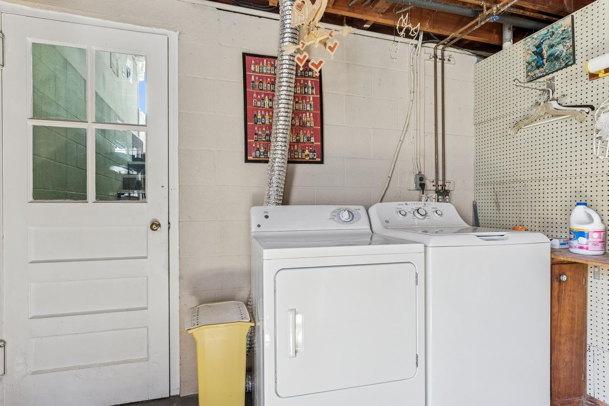 Interior, Washer