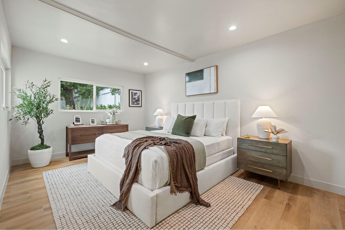 Bedroom, Interior, Recessed Lighting, Wood Texture Flooring