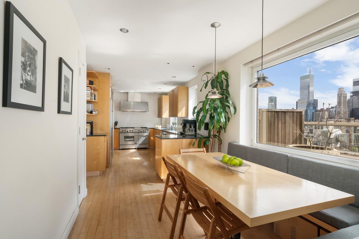 Dining room, Interior, Kitchen, Pendant Lights, Recessed Lighting, Stainless Steel Appliances, Wood Texture Flooring