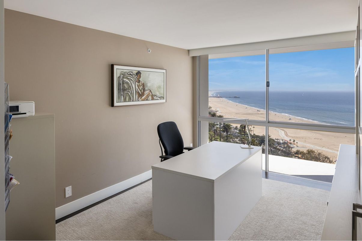 Home Office, Interior, Water