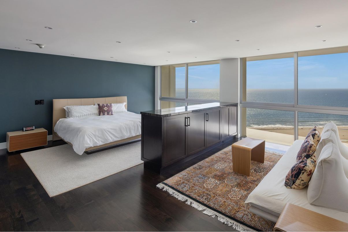 Bedroom, Interior, Recessed Lighting, Water, Wood Texture Flooring