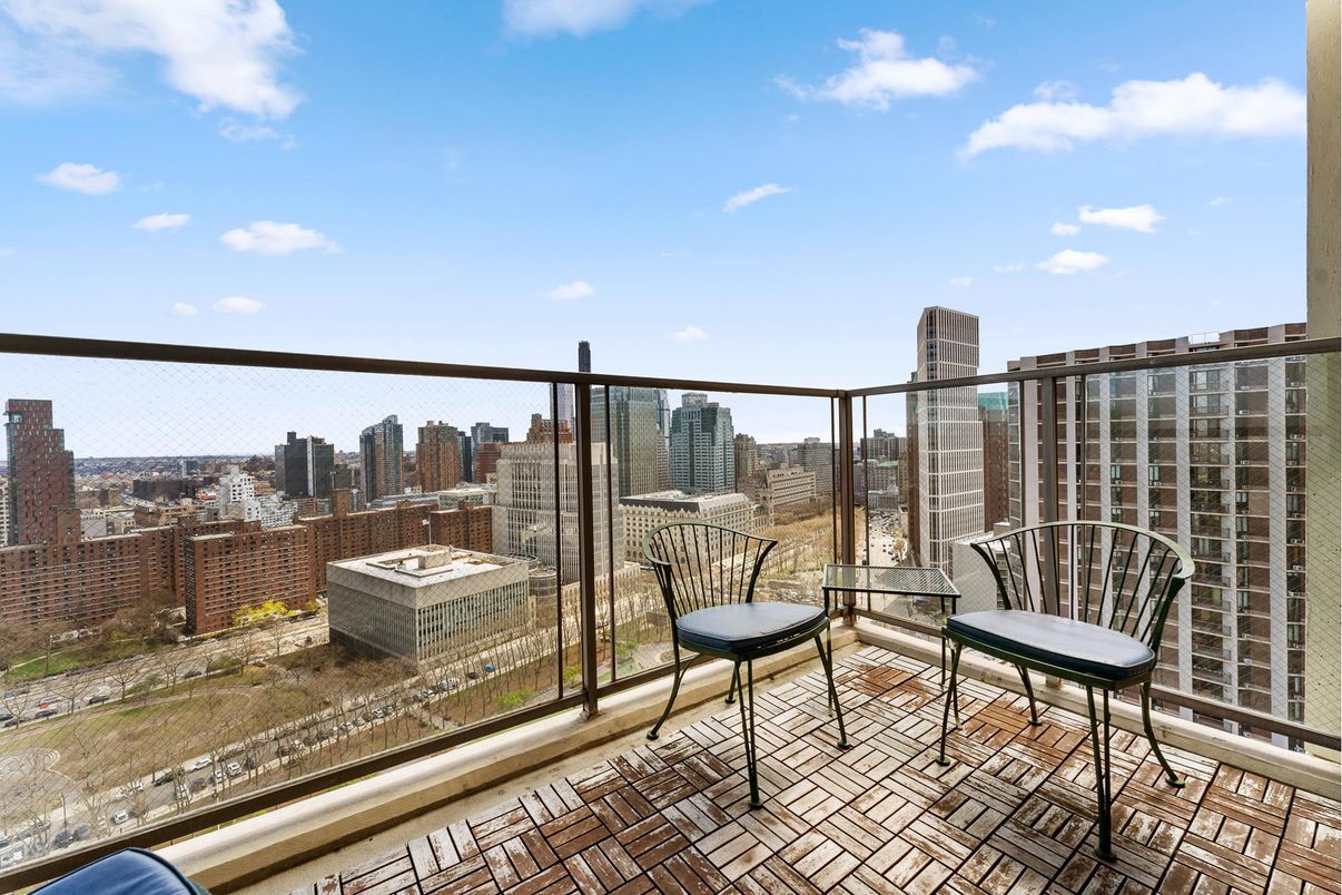 Exterior, Other, Skyline