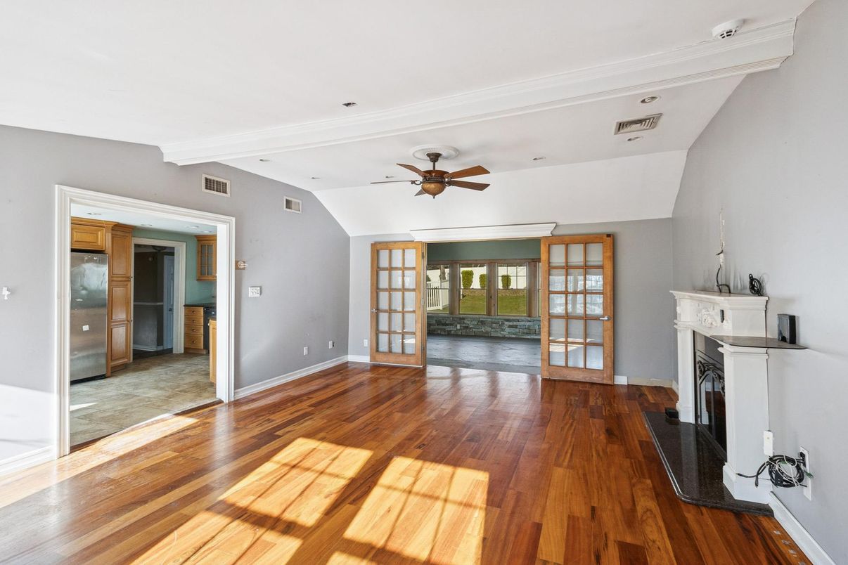 Empty room, Fireplace, Interior, Wood Texture Flooring