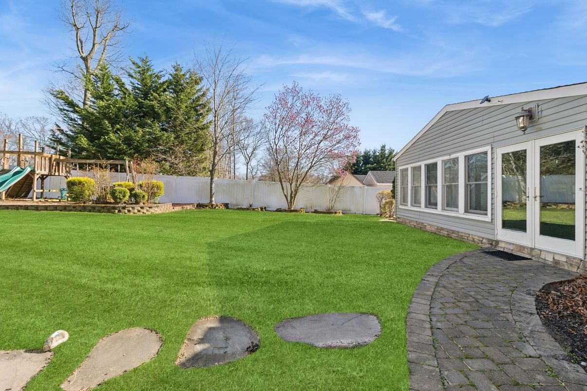 Backyard, Exterior, Playground