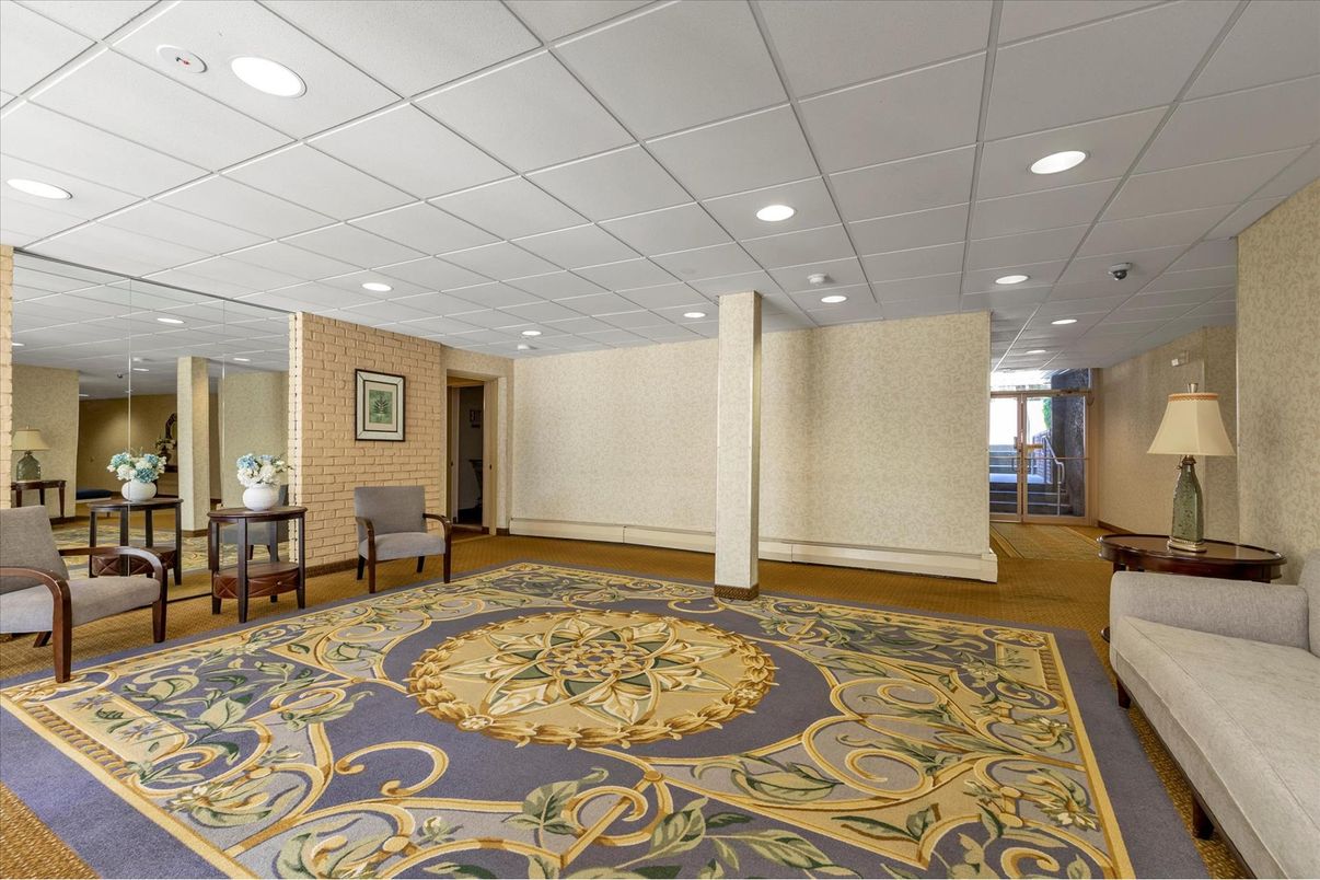 Interior, Recessed Lighting