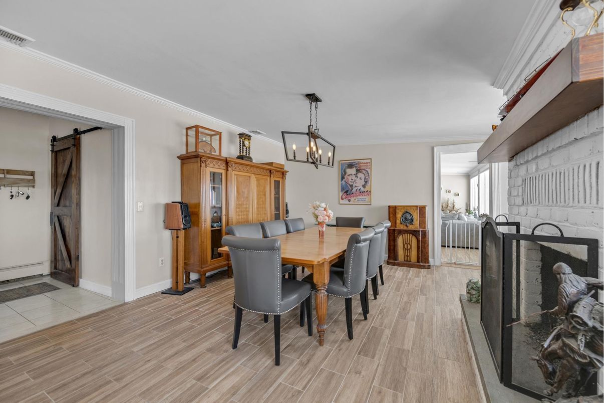 Chandelier, Dining room, Interior, Pendant Lights, Wood Texture Flooring