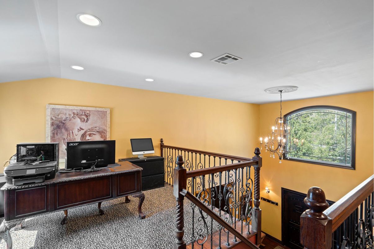 Chandelier, Home Office, Interior, Recessed Lighting