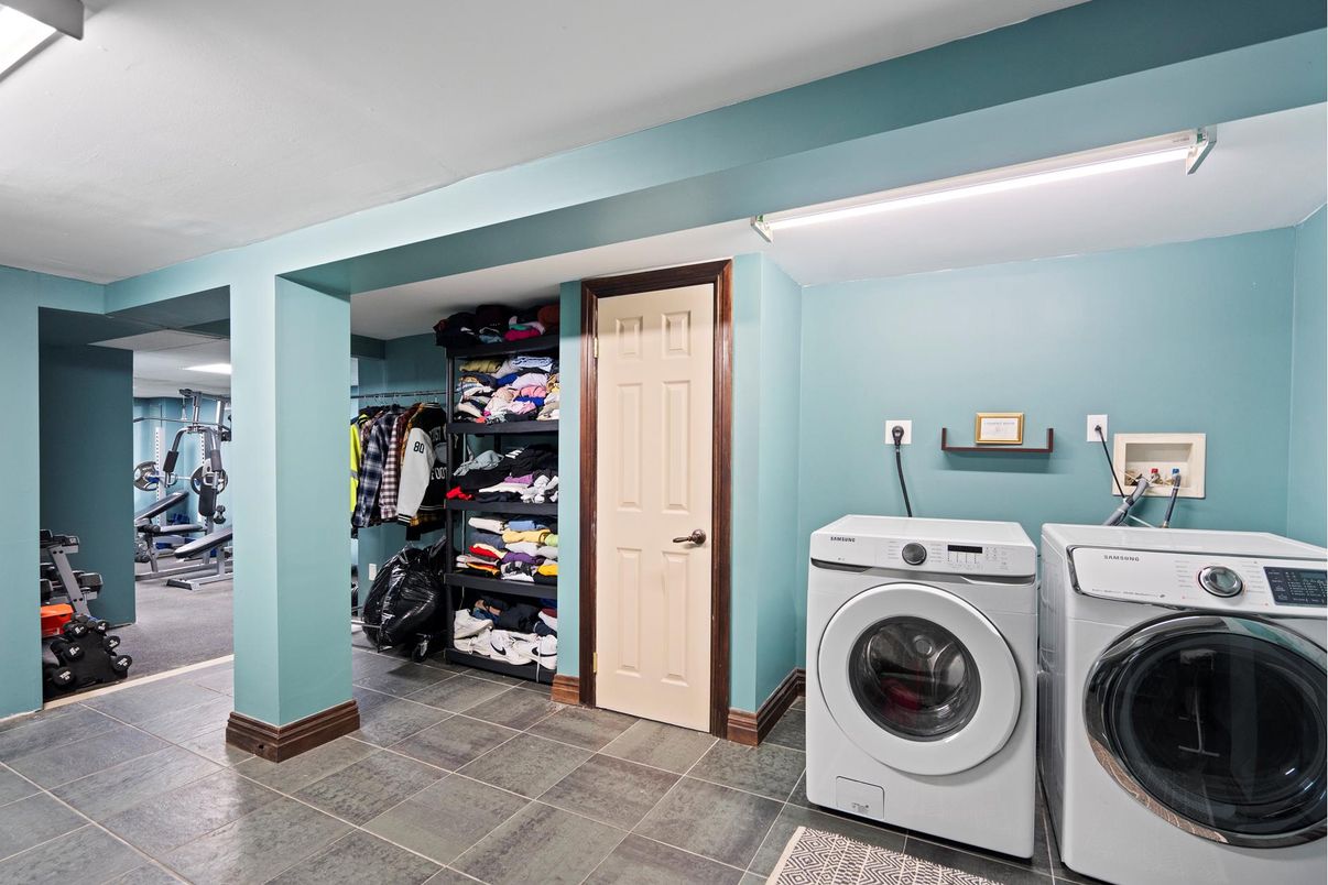 Interior, Washer