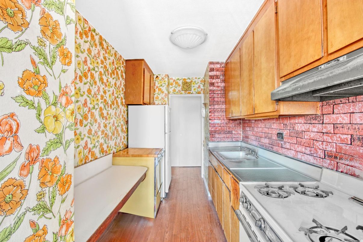 Interior, Kitchen, Wood Texture Flooring