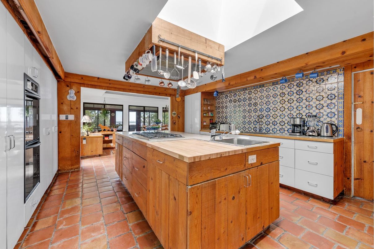 Interior, Kitchen, Tile Countertops