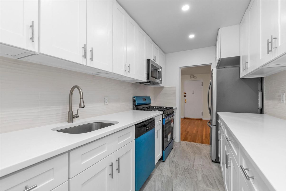 Interior, Kitchen, Recessed Lighting, Stainless Steel Appliances, Wood Texture Flooring