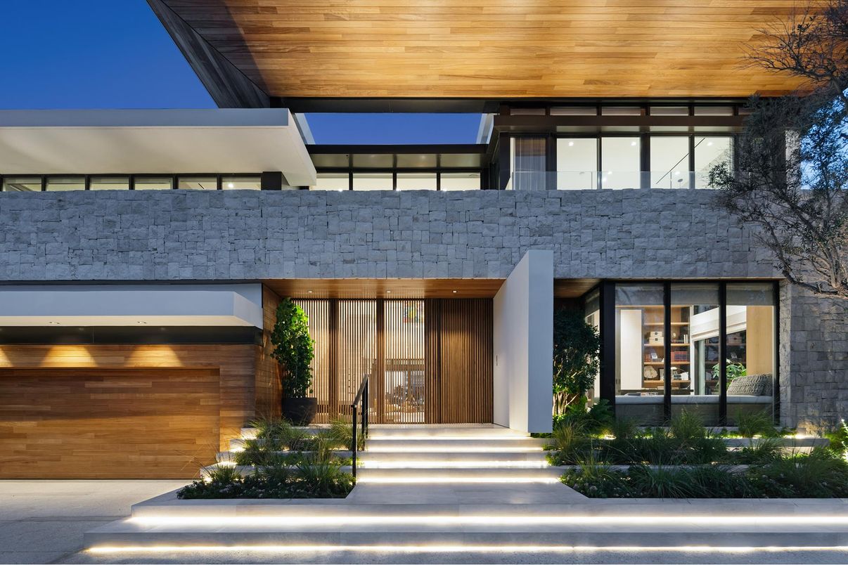 Attached, Exterior, Facade, Modern