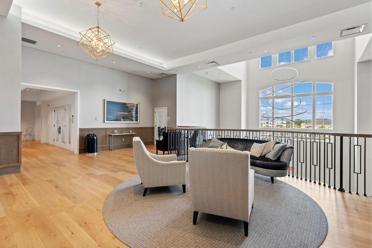 Interior, Living room, Pendant Lights, Recessed Lighting, Wood Texture Flooring