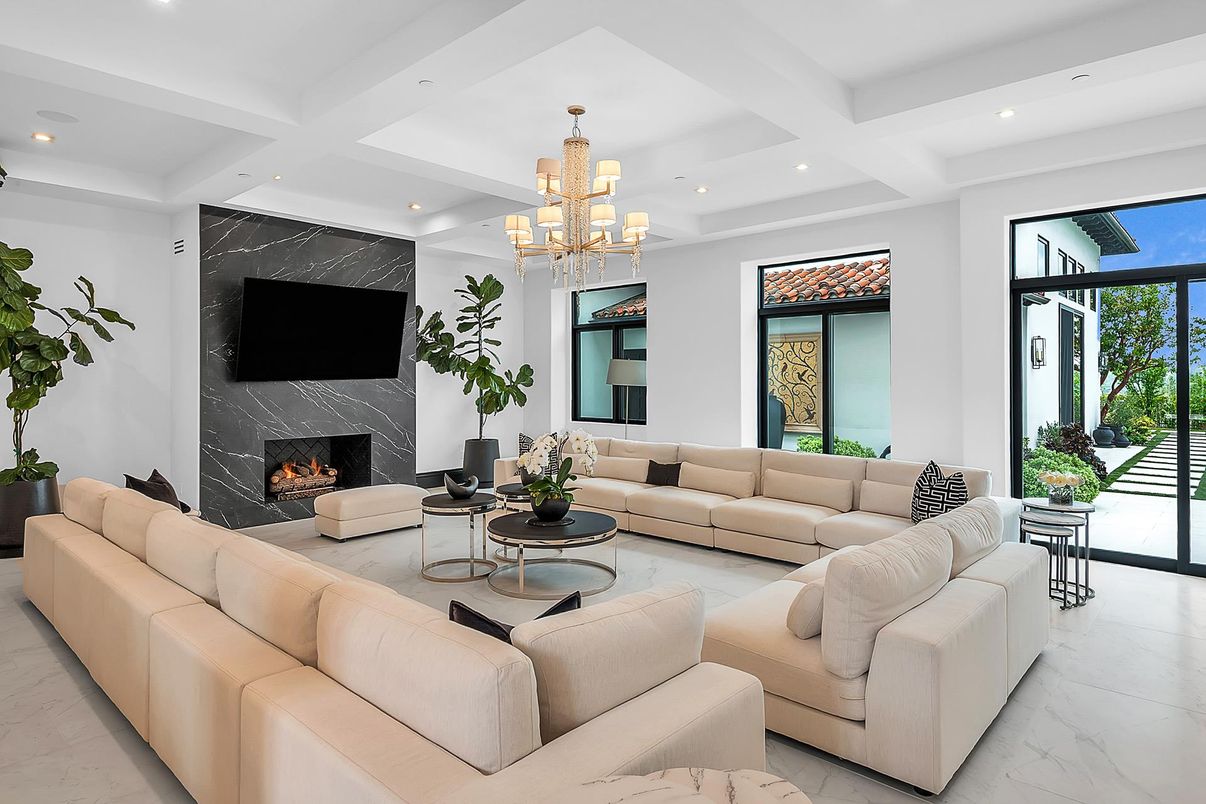 Chandelier, Fireplace, Interior, Living room, Marble, Marble Walls, Recessed Lighting