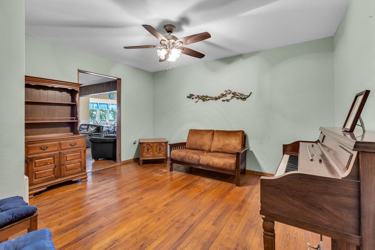 Interior, Piano, Wood Texture Flooring