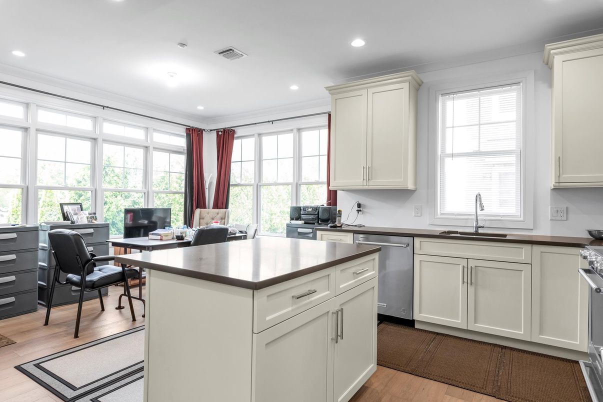 Home Office, Interior, Kitchen, Recessed Lighting, Wood Texture Flooring