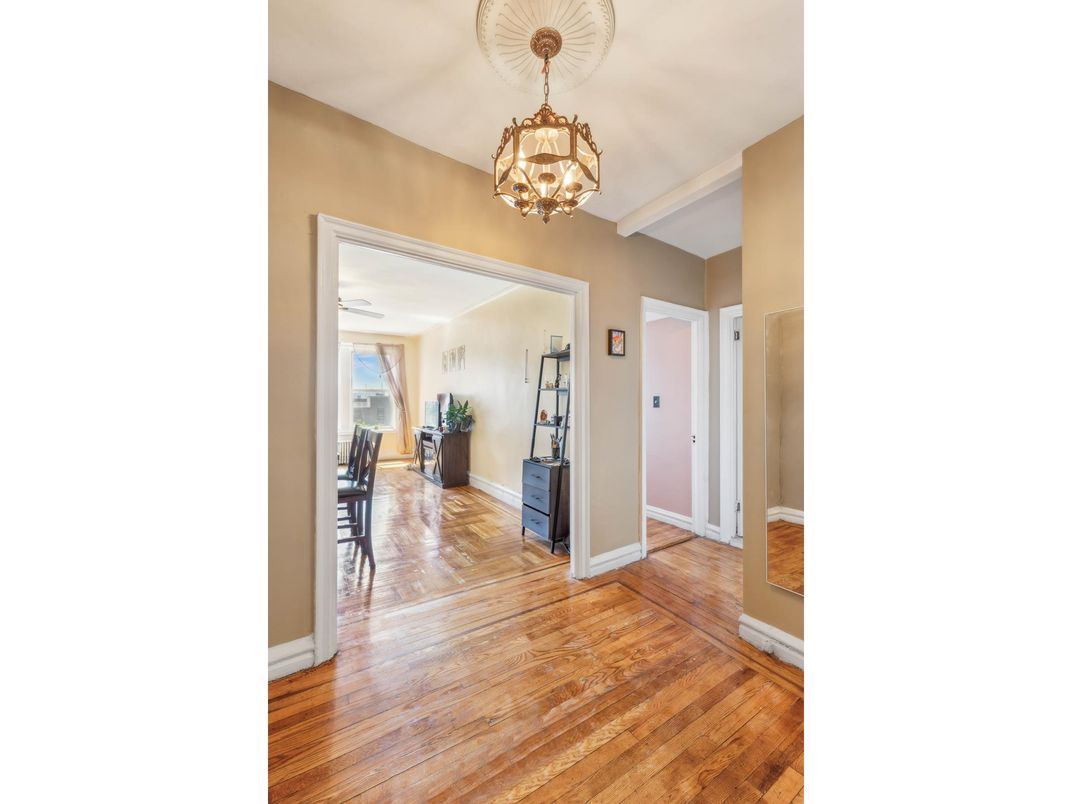 Chandelier, Interior, Wood Texture Flooring