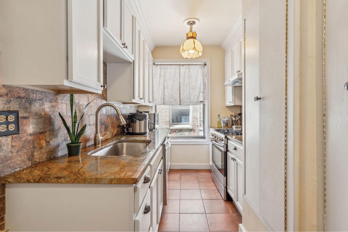 Interior, Kitchen